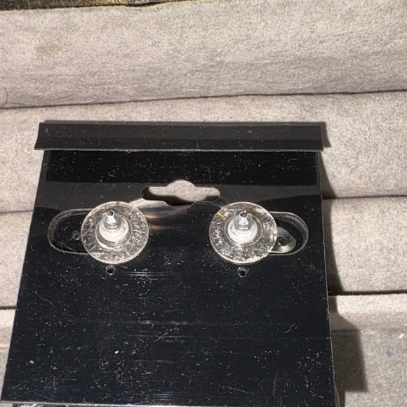 NWT Elegant Silver Teardrop Earrings w/ TONS of rhinestones! Droop prevent backs - Picture 4 of 4